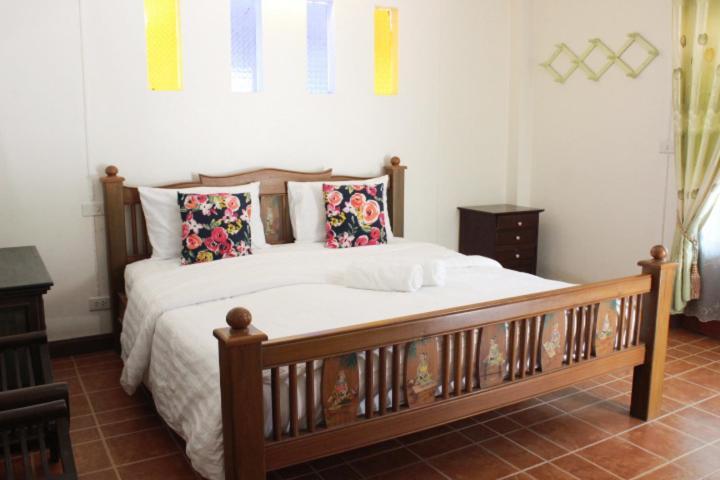 บ้านริมเนิน รีสอร์ท งาว Ngao Exterior photo